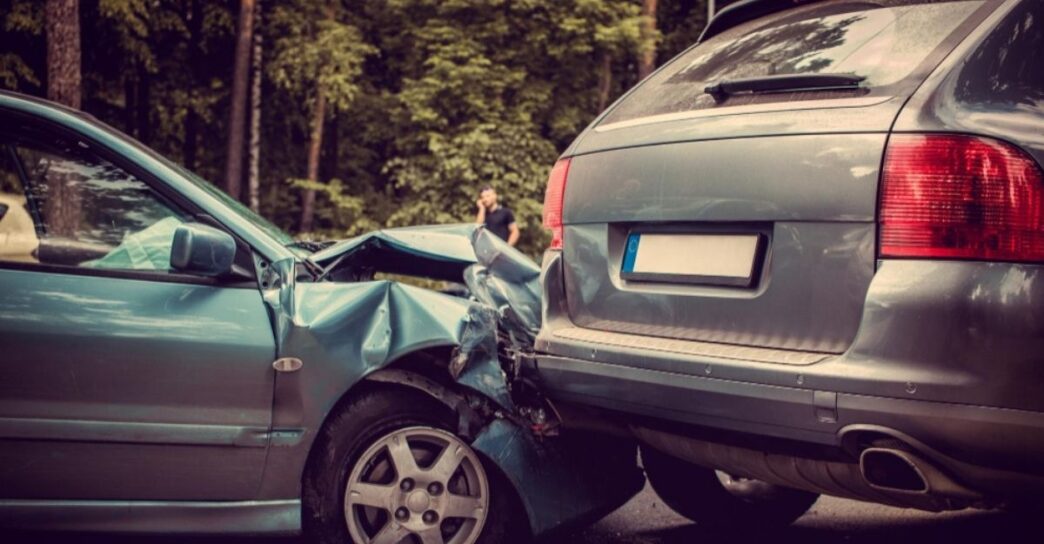 Accidente vial en distribuidor Heberto Castillo deja un fallecido y un lesionado